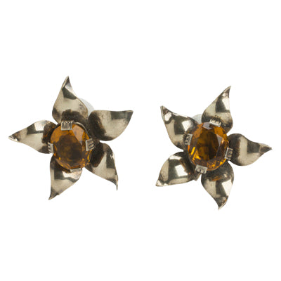 'Dancing flower' earrings w/golden topaz