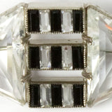 Close-up view of onyx stripes in center