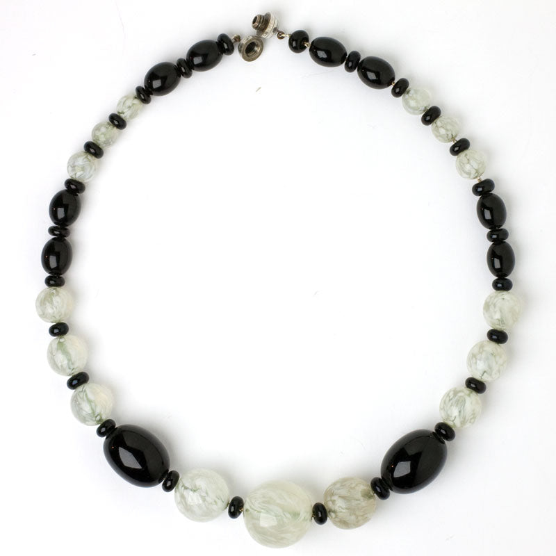 Full view of Louis Rousselet necklace