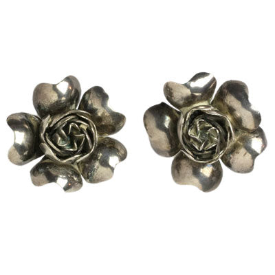 Sterling silver flower earrings