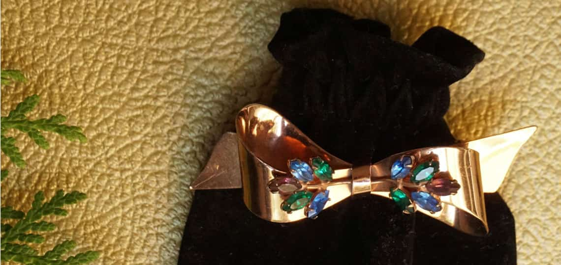 Exquisite vintage jewelry