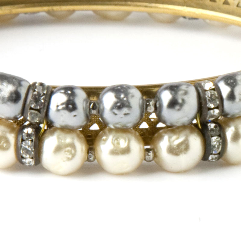Close-up of two-tone pearls & rondelles