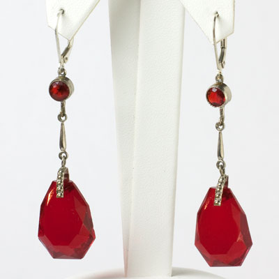 Ruby red earrings from the 1920s