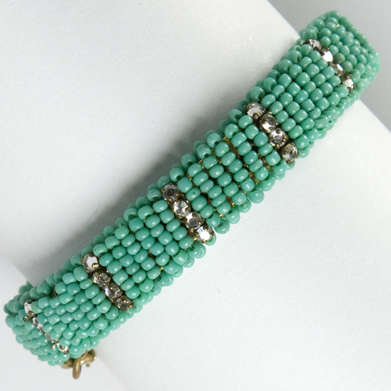 Back of turquoise bead hinged bracelet